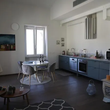 Apartment Moderno Attico In Centro Storico